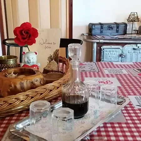Country Apartment *